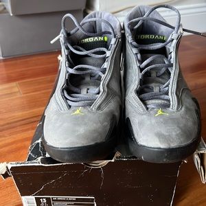 Jordan Retro 14 Graphite Chartreuse